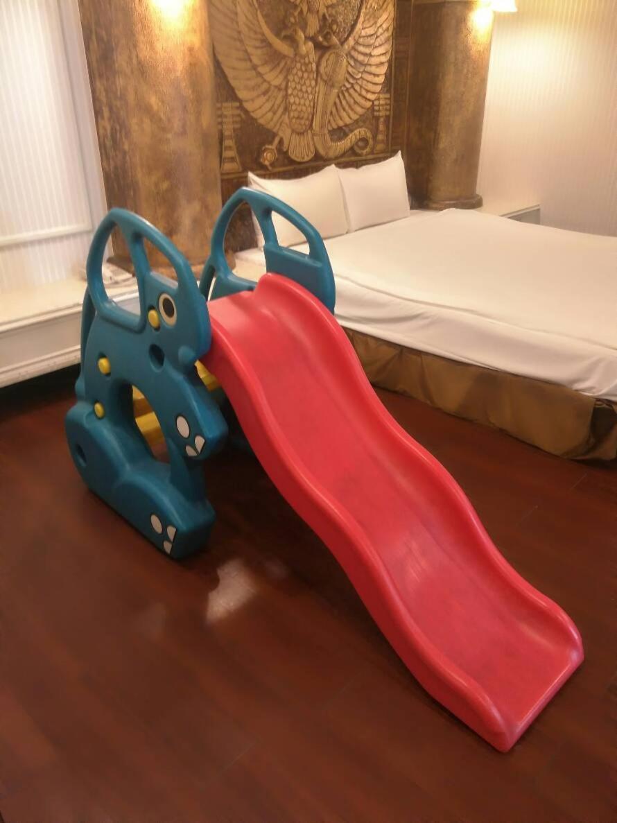 Yi Pin Yuan Hotel Tainan Esterno foto